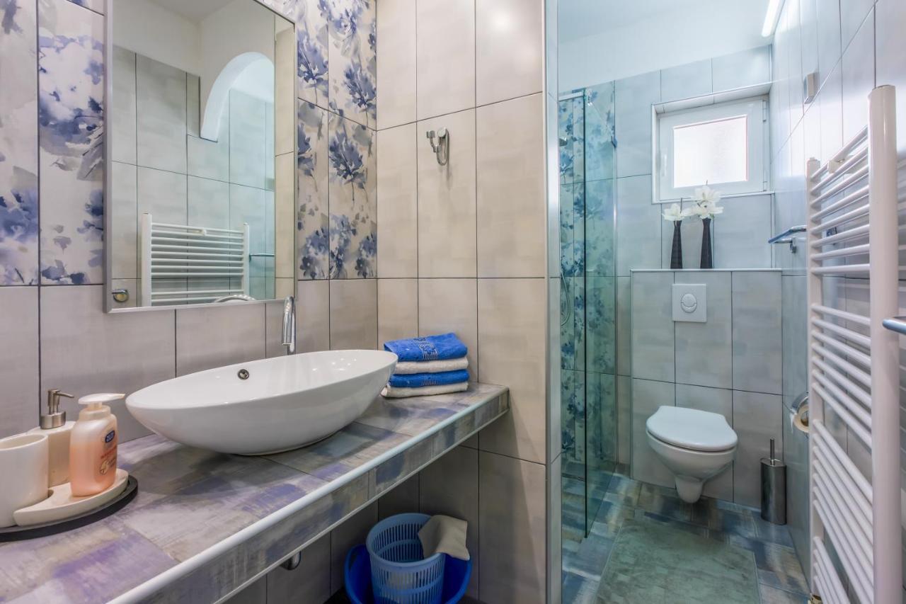 Apartments With A Parking Space Crikvenica - 5478 Ngoại thất bức ảnh