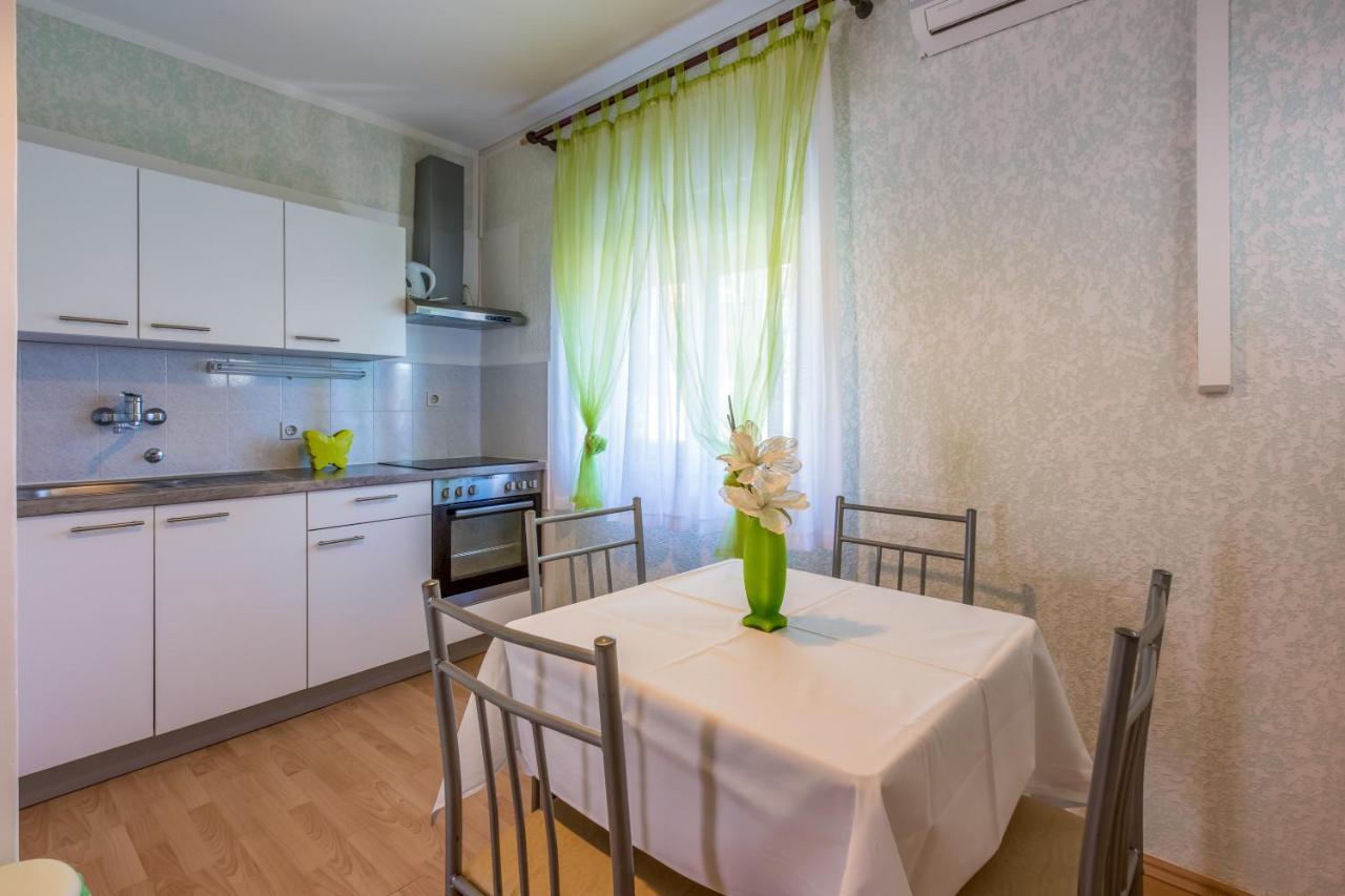 Apartments With A Parking Space Crikvenica - 5478 Ngoại thất bức ảnh