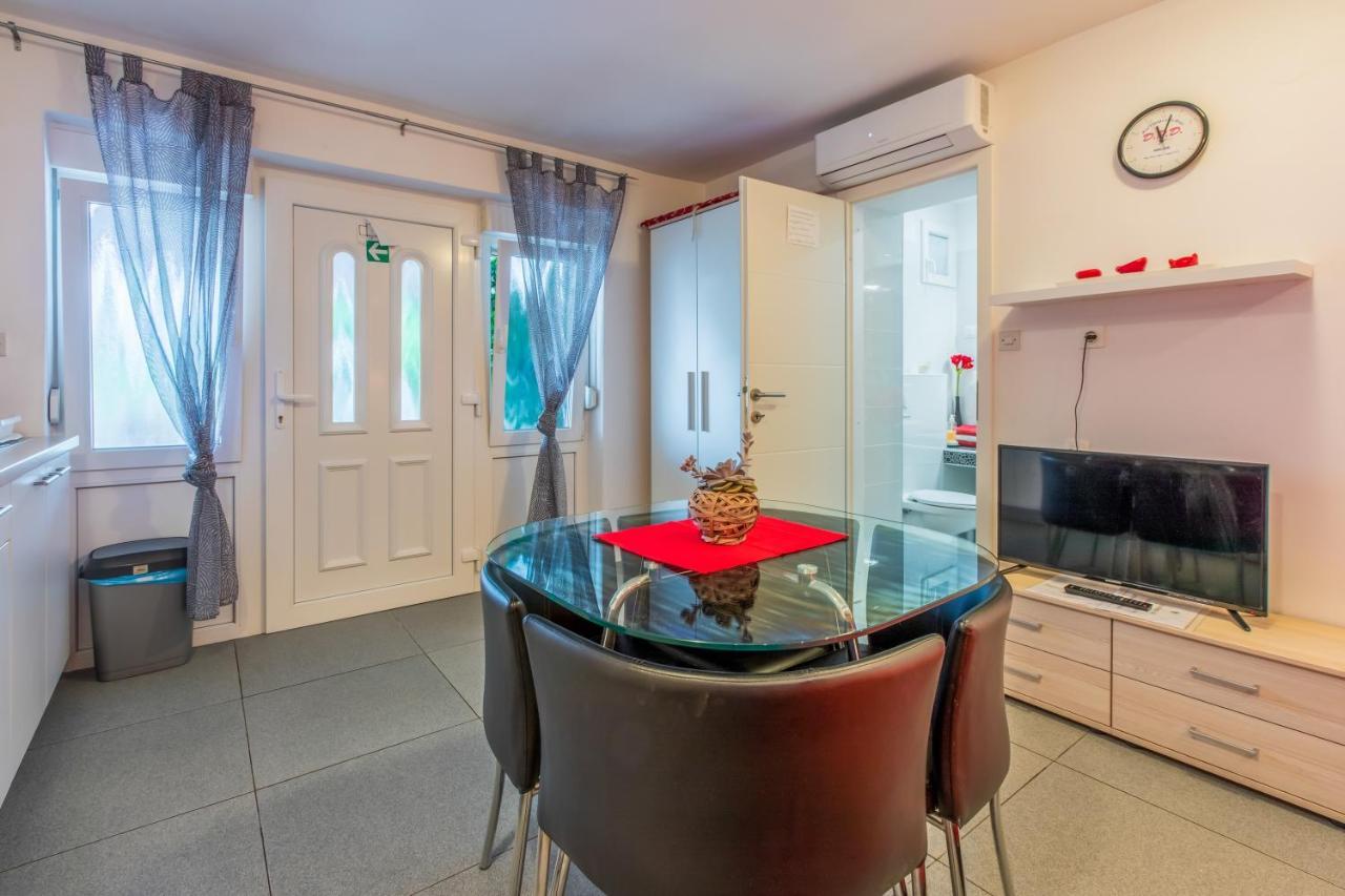 Apartments With A Parking Space Crikvenica - 5478 Ngoại thất bức ảnh